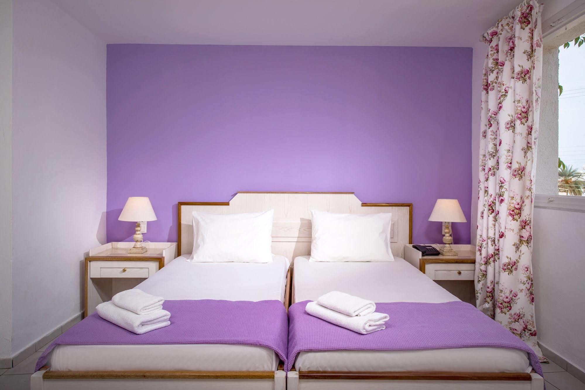 Primavera Beach Hotel Studios & Apartments Malia Esterno foto